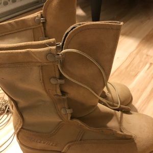 Belleville Military Gore-Tex Desert Boots